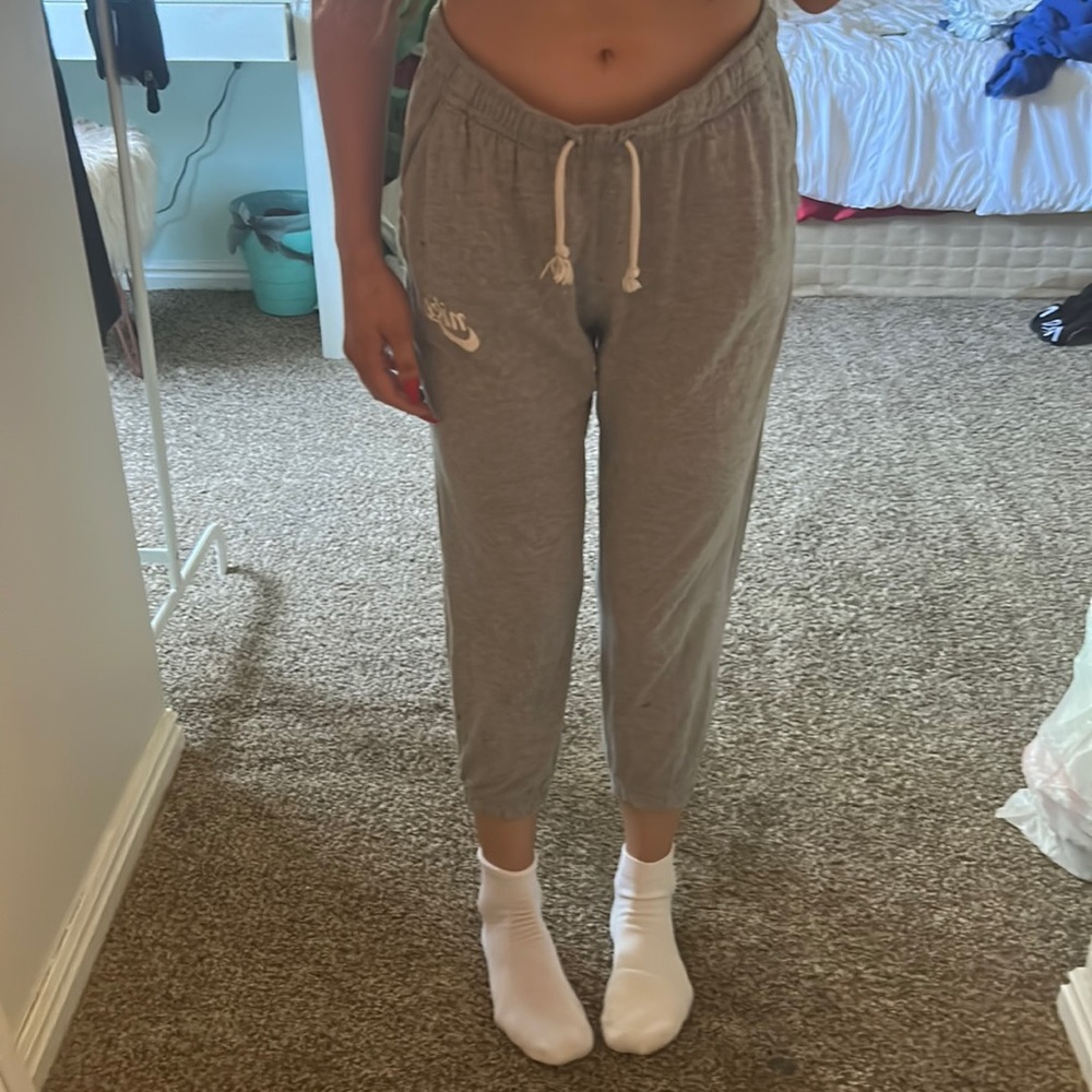 Nike size Small grey sweatpants